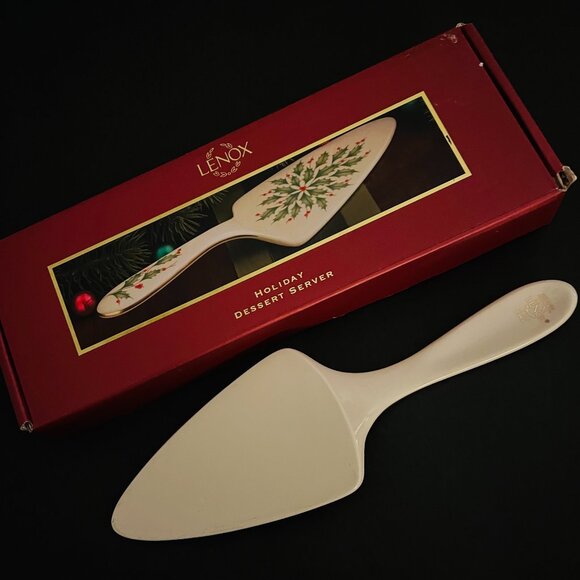 LENOX Holiday Dessert Server EUC - Picture 2 of 6